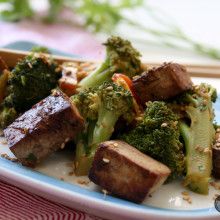 salteado-de-brocoli-tofu salteado-de-brocoli-tofu