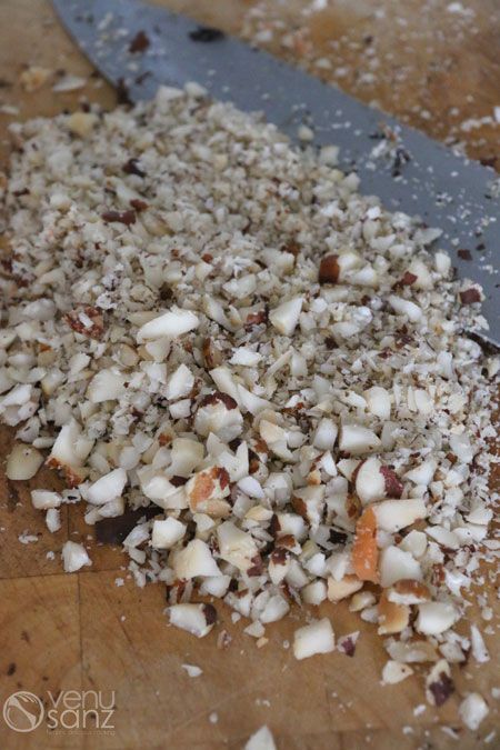 chopped-almonds