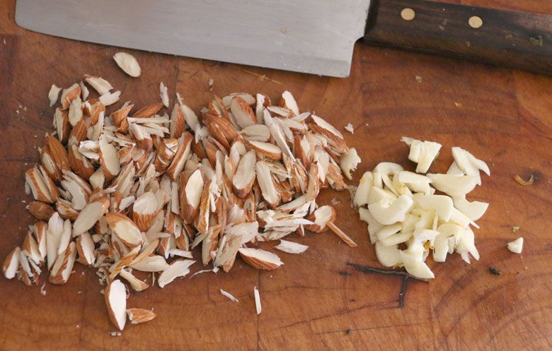 Almendra-y-ajo