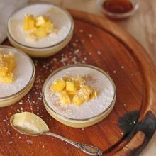 Panacotta de mango con salsa de piña Panacotta de mango con salsa de piña